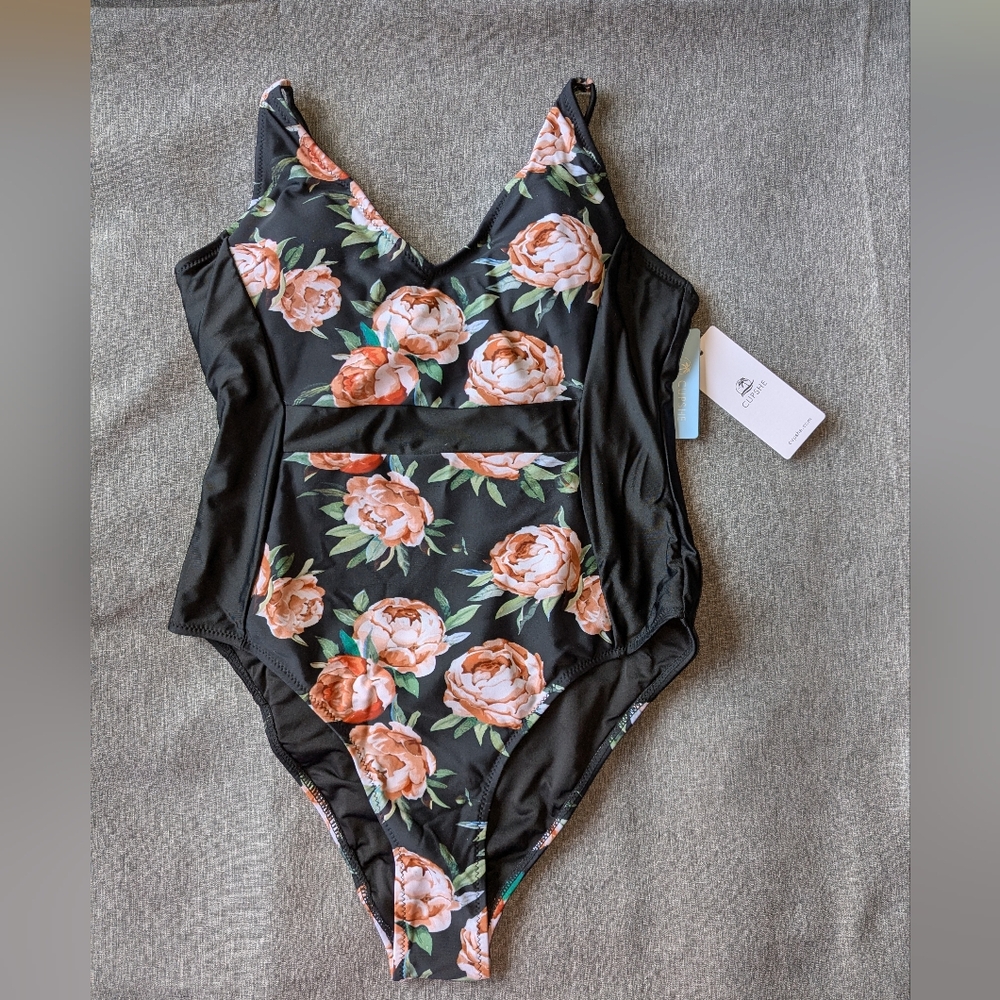 Cupshe Black with floral one piece swimsuit adjustable straps size L Beach Pool